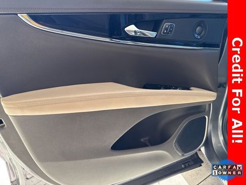 Used 2022 Lincoln Nautilus Reserve w/ Equipment Group 201A image 15