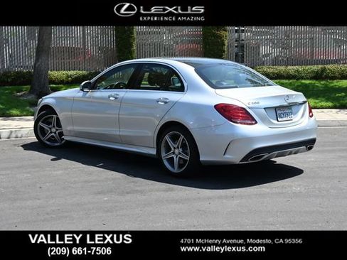 Used 2017 Mercedes-Benz C 300 Sedan image 4