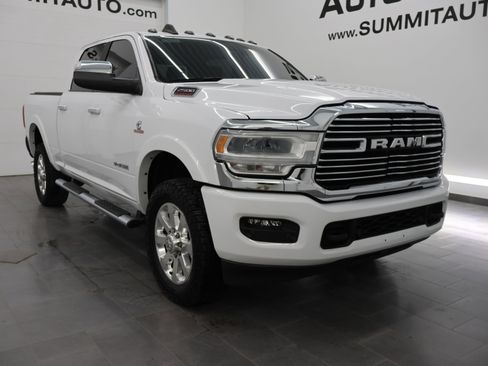 Used 2020 RAM 2500 Laramie AWD/4WD image 2