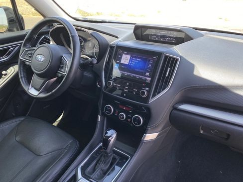 Used 2019 Subaru Forester Limited AWD/4WD image 12