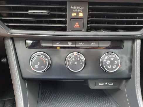 Used 2024 Volkswagen Jetta S FWD image 29
