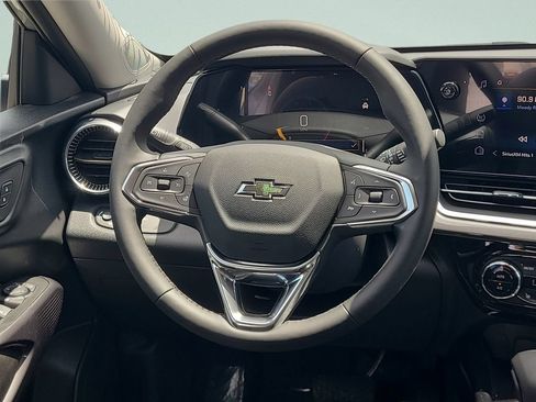 New 2026 Chevrolet Trax ACTIV w/ Driver Confidence Package FWD image 12