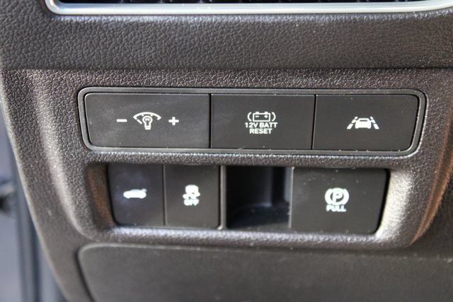 Used 2023 Hyundai Sonata SEL FWD image 29