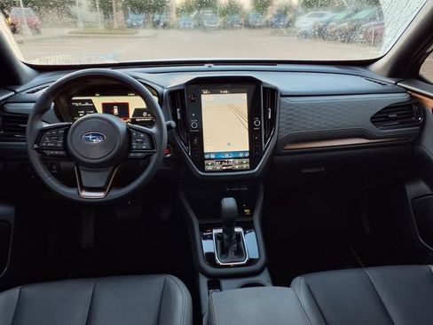 Used 2025 Subaru Forester Sport AWD/4WD image 5