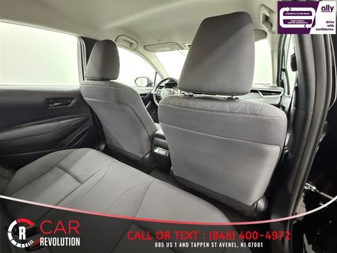 Used 2023 Toyota Corolla LE FWD image 34