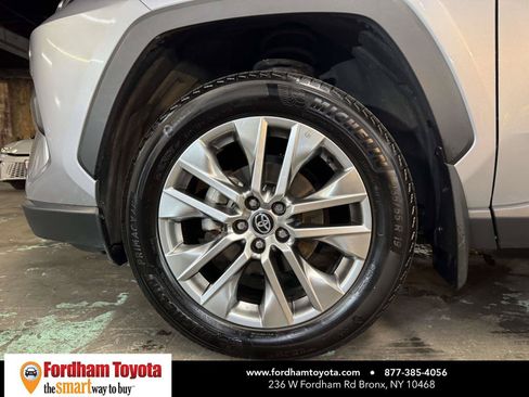 Used 2023 Toyota RAV4 XLE Premium AWD/4WD image 9