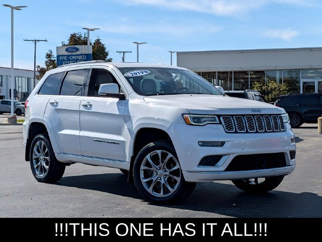 Used 2019 Jeep Grand Cherokee Summit AWD/4WD image 2