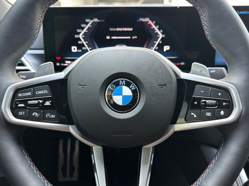 Used 2026 BMW M440i Convertible w/ Premium Package RWD image 21
