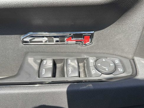 Used 2025 GMC Sierra 1500 AT4 w/ AT4 Premium Package AWD/4WD image 26