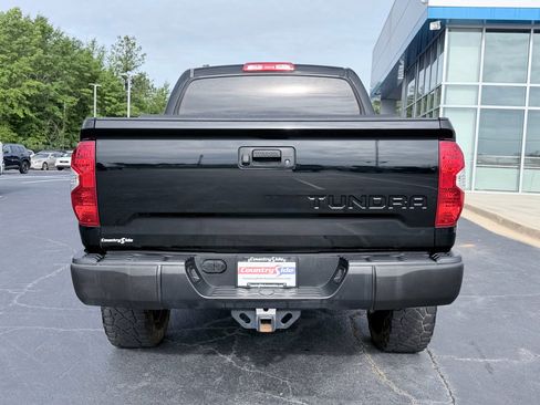 Used 2017 Toyota Tundra Limited AWD/4WD image 8