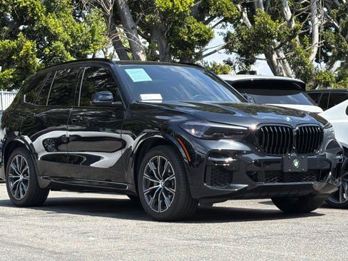 Used 2023 BMW X5 xDrive40i w/ M Sport Package AWD/4WD image 7