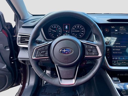 Used 2025 Subaru Outback Limited XT AWD/4WD image 11
