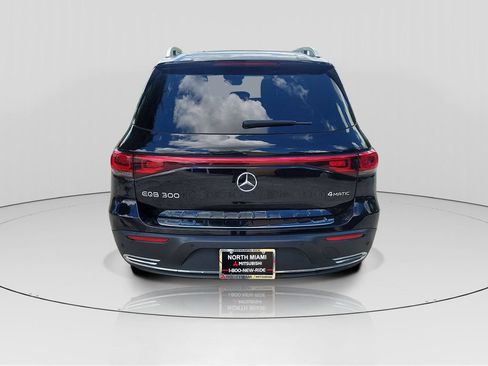 Used 2023 Mercedes-Benz EQB 300 4MATIC image 6