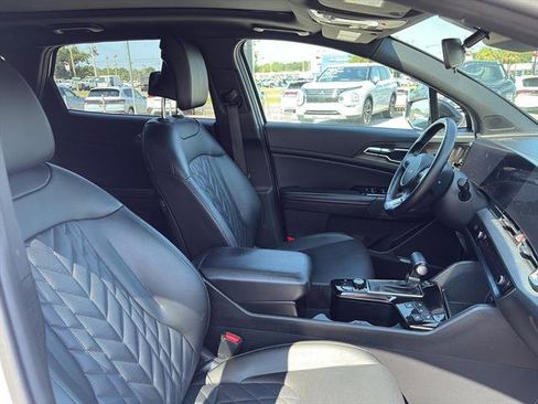 Used 2023 Kia Sportage X-Pro Prestige image 9
