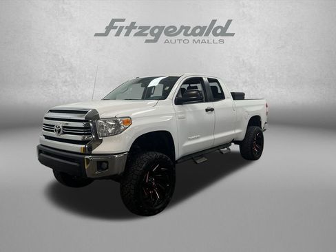 Used 2016 Toyota Tundra SR5 w/ SR5 Upgrade Package image 1