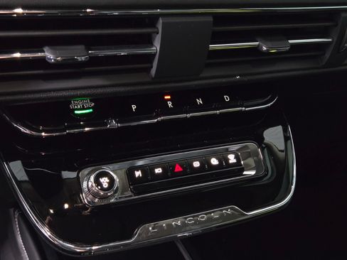 New 2025 Lincoln Corsair Grand Touring w/ Rear Removable Package Tray AWD/4WD image 28