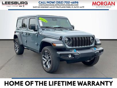 Used 2024 Jeep Wrangler Unlimited w/ LED Headlamp & Fog Lamp Group