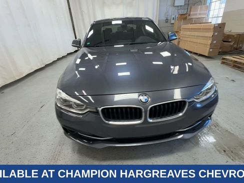 Used 2017 BMW 330i xDrive Sedan image 3