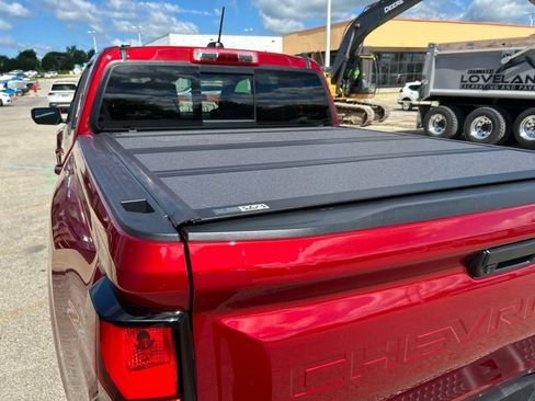Used 2023 Chevrolet Colorado Z71 w/ Z71 Convenience Package 2 AWD/4WD image 4