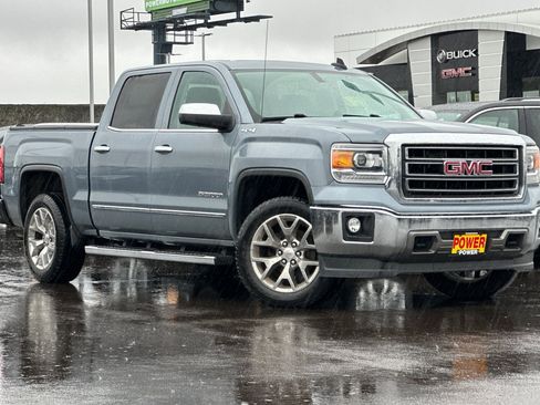Used 2015 GMC Sierra 1500 SLT w/ SLT Crew Cab Value Package image 2