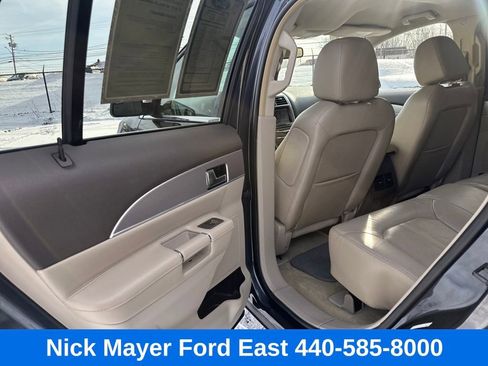 Used 2013 Lincoln MKX AWD w/ Class II Trailer Tow Pkg image 17