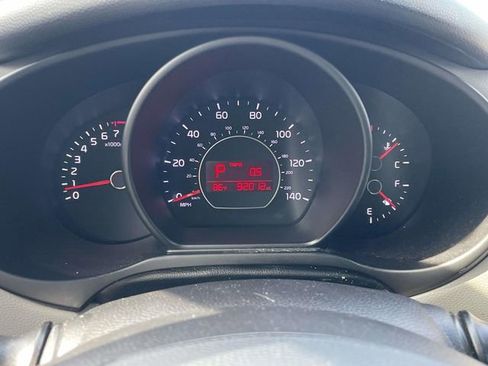 Used 2017 Kia Soul + image 26