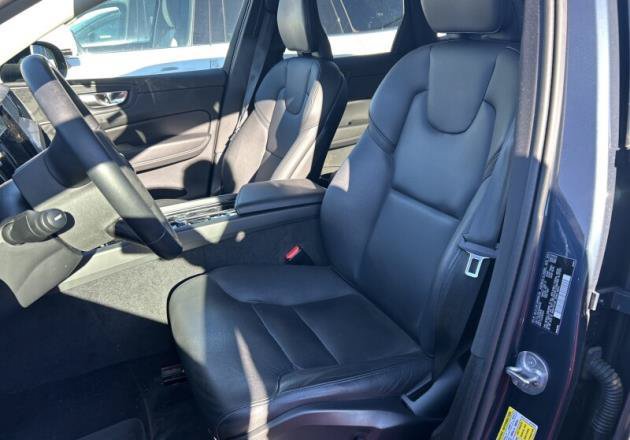 Used 2024 Volvo XC60 B5 Core w/ Protection Package Premier AWD/4WD image 6
