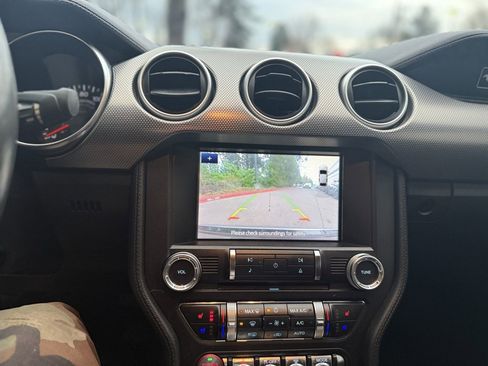 Used 2020 Ford Mustang GT image 27