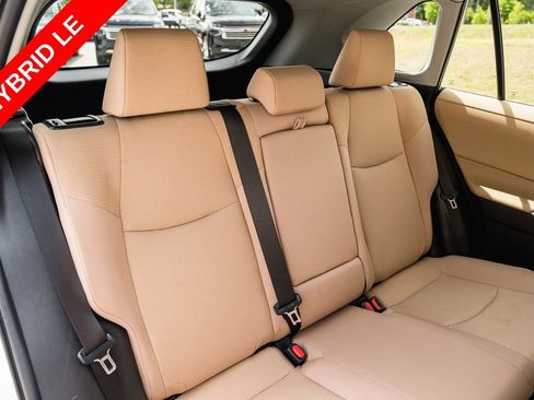 Used 2024 Toyota RAV4 LE AWD/4WD image 27