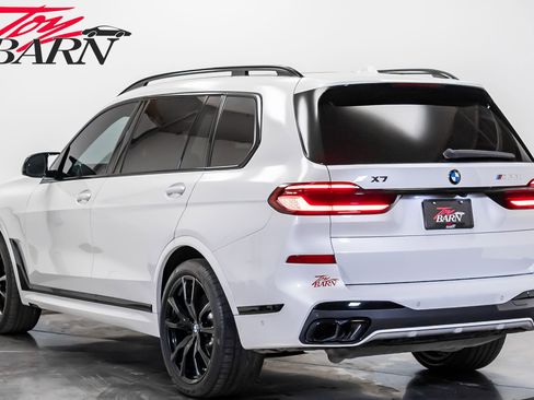 Used 2024 BMW X7 M60i w/ Executive Package image 3