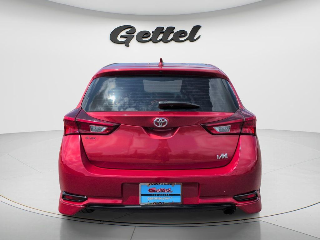 Used 2018 Toyota Corolla iM FWD image 6