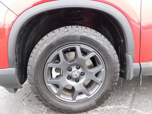 New 2025 Honda Pilot TrailSport image 10