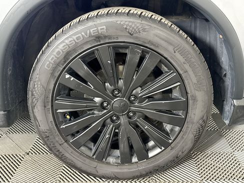 Used 2019 Mitsubishi Outlander SEL AWD/4WD image 30