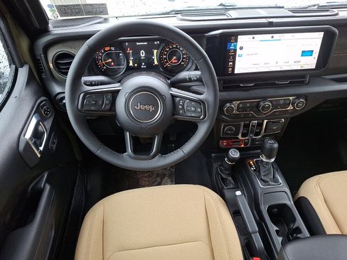 New 2026 Jeep Wrangler Unlimited Sport image 7