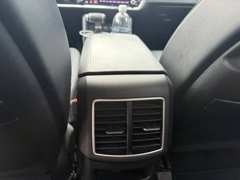 Used 2023 Kia Sportage X-Line w/ X-Line Premium Package AWD/4WD image 10