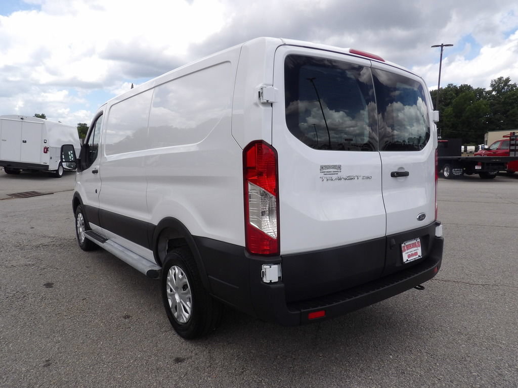 Used 2025 Ford Transit 250 Low Roof w/ Exterior Upgrade Package RWD image 5