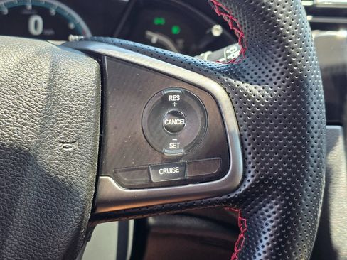 Used 2018 Honda Civic EX image 32
