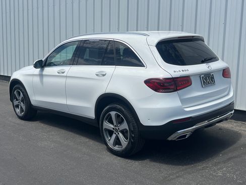 Certified 2022 Mercedes-Benz GLC 300 image 4