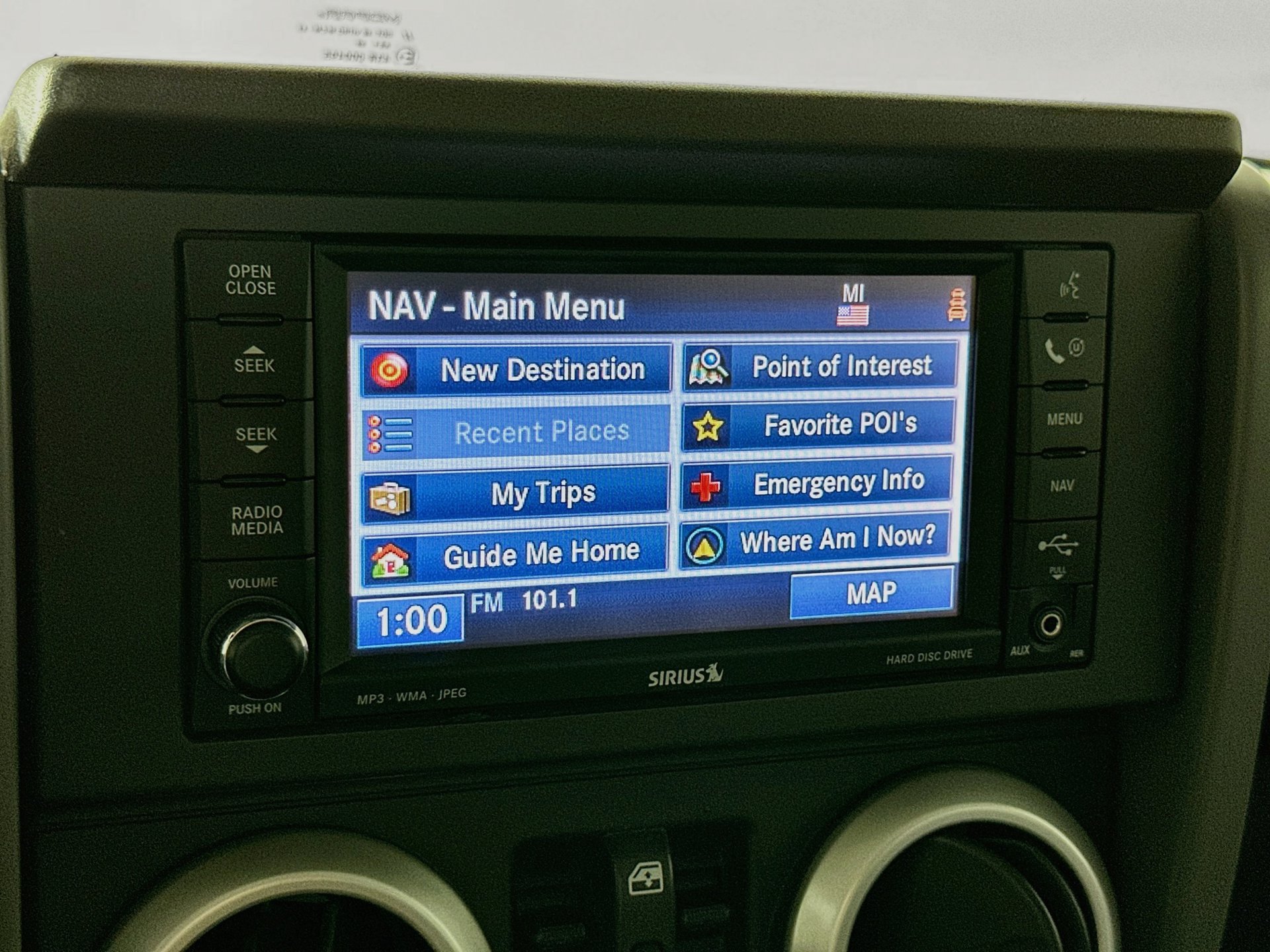 Used 2010 Jeep Wrangler Unlimited Sahara w/ Trailer Tow Group AWD/4WD image 13