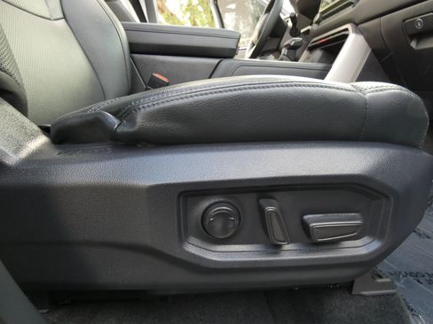 Used 2025 Toyota Tundra Limited w/ TRD Off-Road Package image 34