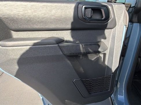 New 2025 Ford Bronco Badlands image 14