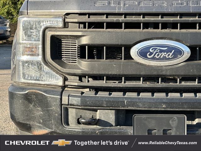 Used 2022 Ford F250 XL w/ Power Equipment Group RWD image 7