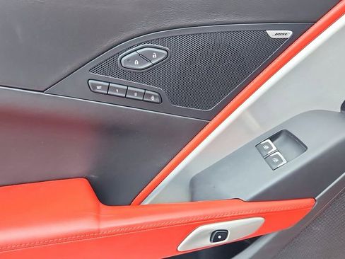 Used 2016 Chevrolet Corvette Z06 w/ 3LZ Preferred Equipment Group image 16