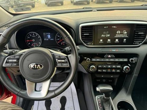 Used 2022 Kia Sportage EX AWD/4WD image 14