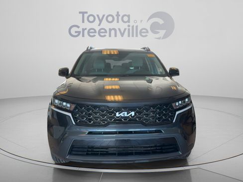 Used 2023 Kia Sorento S w/ Panoramic Sunroof Package AWD/4WD image 9