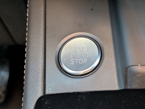 Used 2023 Audi A4 2.0T Premium Plus image 29