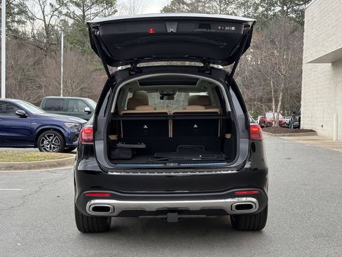 New 2026 Mercedes-Benz GLS 450 4MATIC image 16