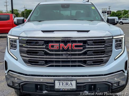 New 2026 GMC Sierra 1500 SLT w/ SLT Premium Plus Package AWD/4WD image 4