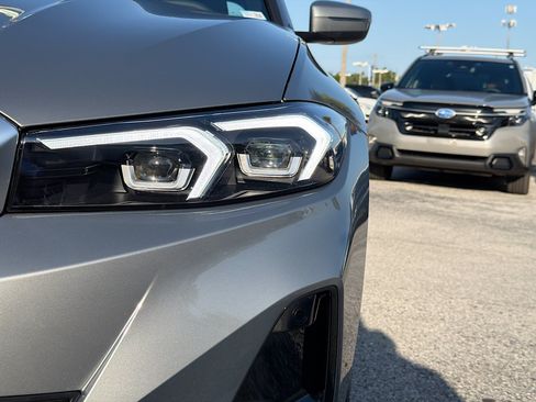 New 2026 BMW 330i Sedan w/ Convenience Package RWD image 9