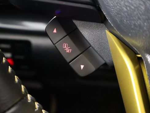 Used 2021 Subaru Crosstrek 2.5i Sport w/ Moonroof Package image 43